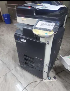 Konica Minolta C 220 Machine With High Stability