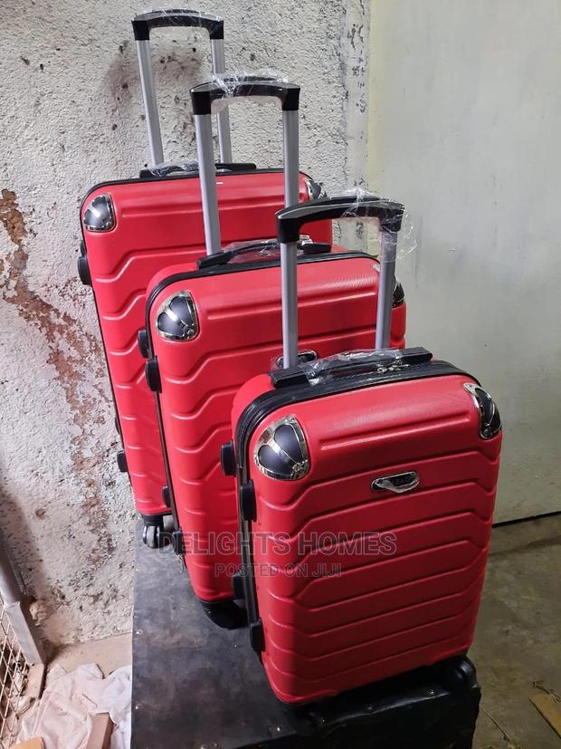 3 In 1 Plastic Suitcases - thumbnail 6