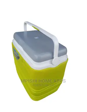 10L Pinnacle Cooler Box