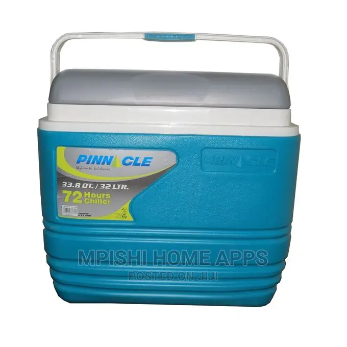 Pinnacle Cooler Box 32L