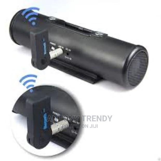 High Quality Wireless Bluetooth Car Kit Handsfree Aux Mini A