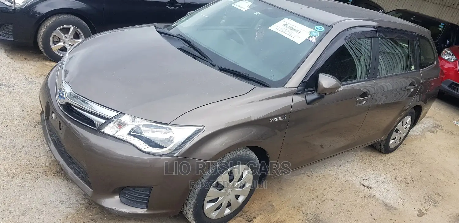 Toyota Fielder 2014 Beige