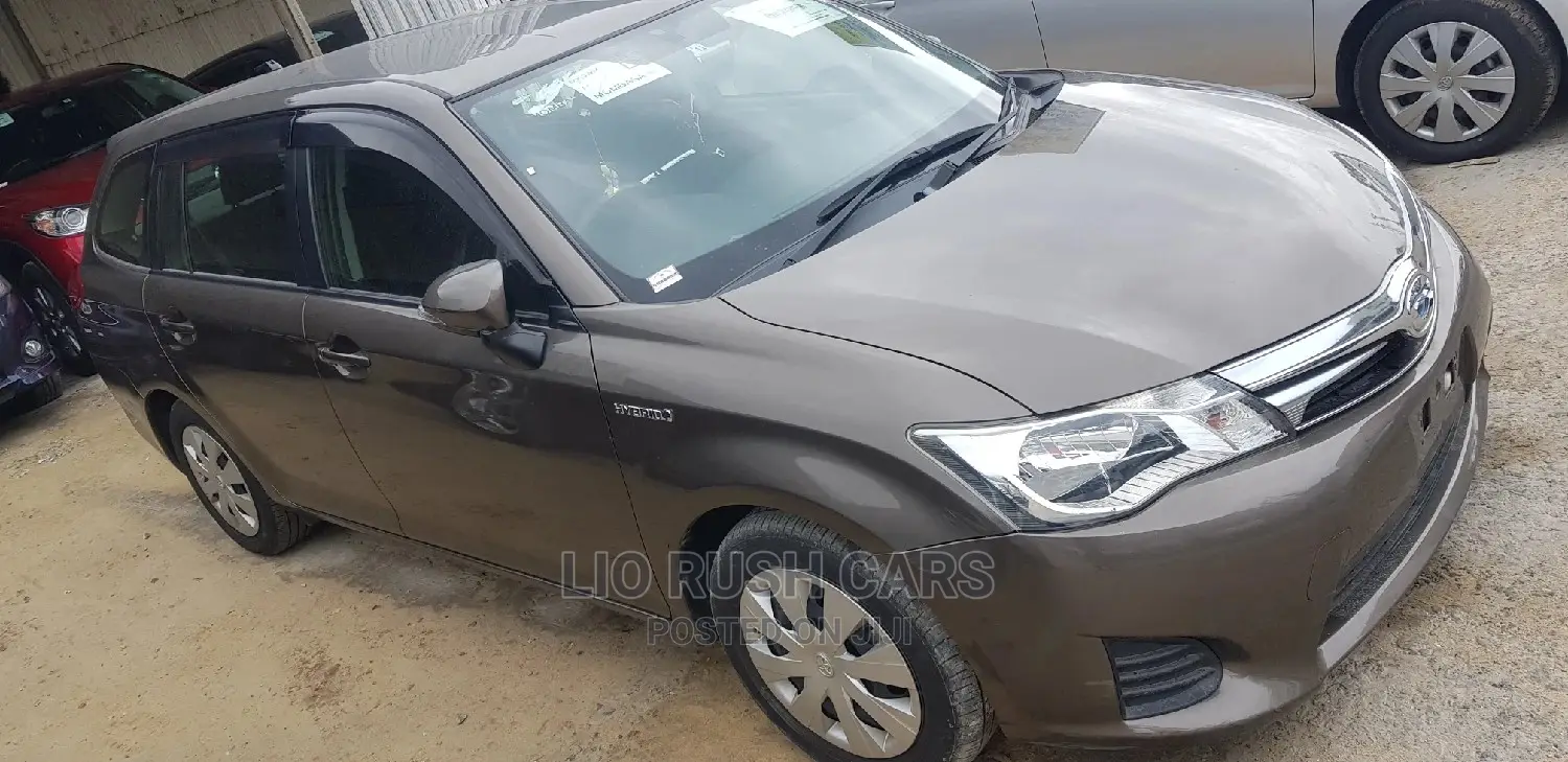 Toyota Fielder 2014 Beige