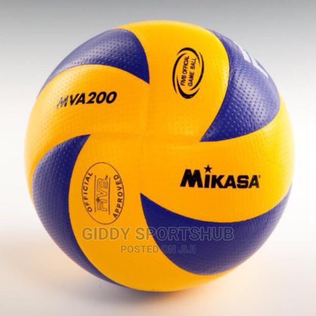 Volleyball Mikasa MVA 200 - main view