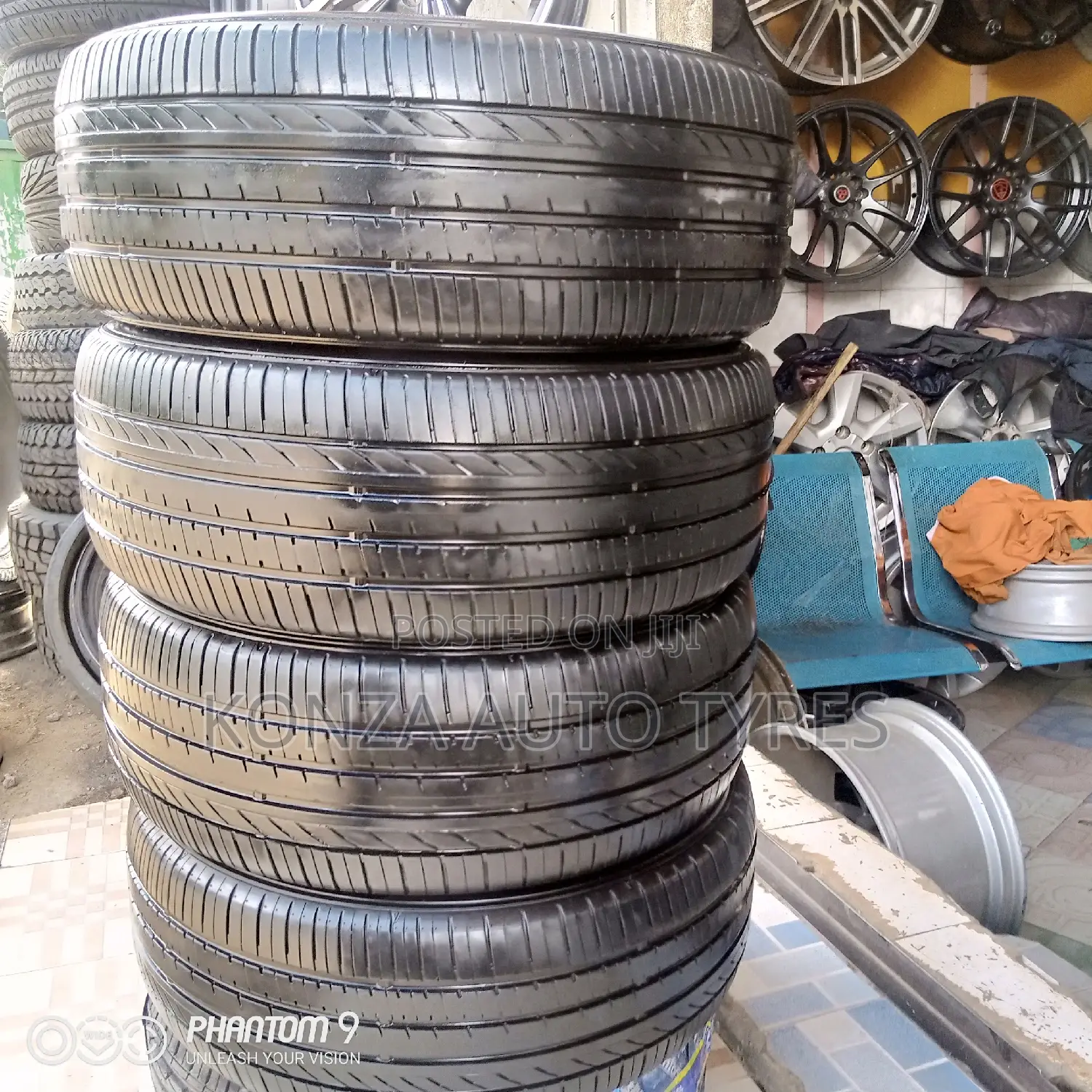 Tyre Size 215/55r17 Original From Japan.