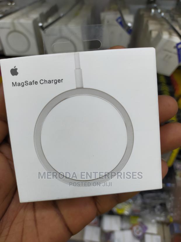 Magisafe Wireless Charger - thumbnail 3