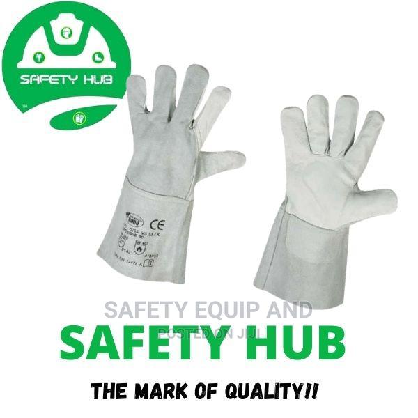 Schuller Safety Gloves for Workers in Kenya - main view