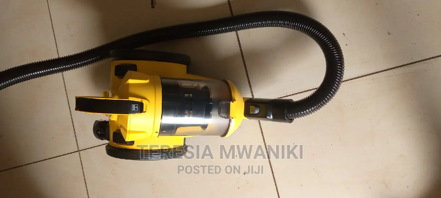 Karcher Vacuum Cleaner VC3
