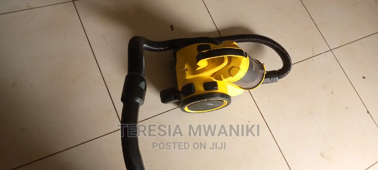 Karcher Vacuum Cleaner VC3