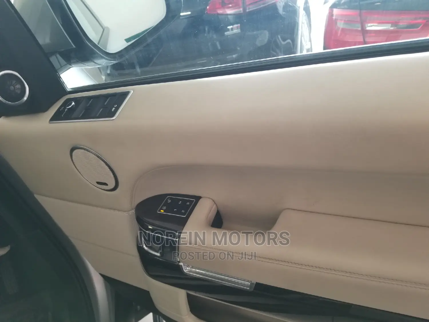 Land Rover Range Rover Vogue 2015 Silver