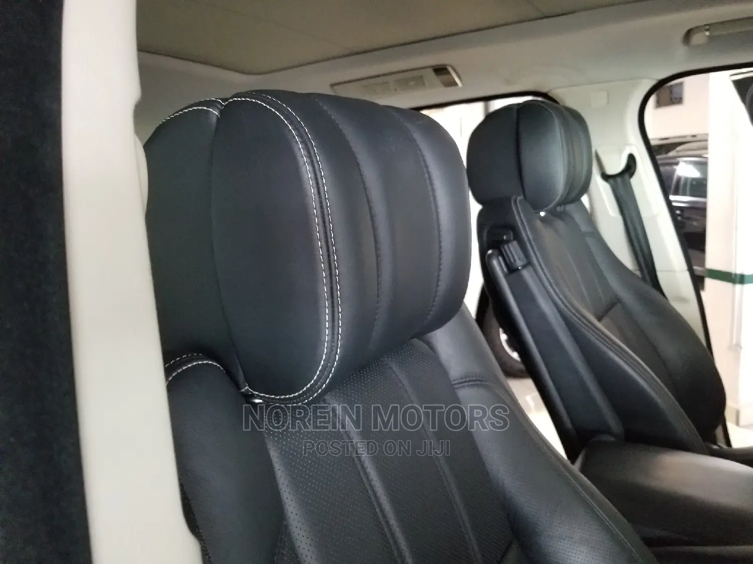 Land Rover Range Rover Vogue 2015 Silver