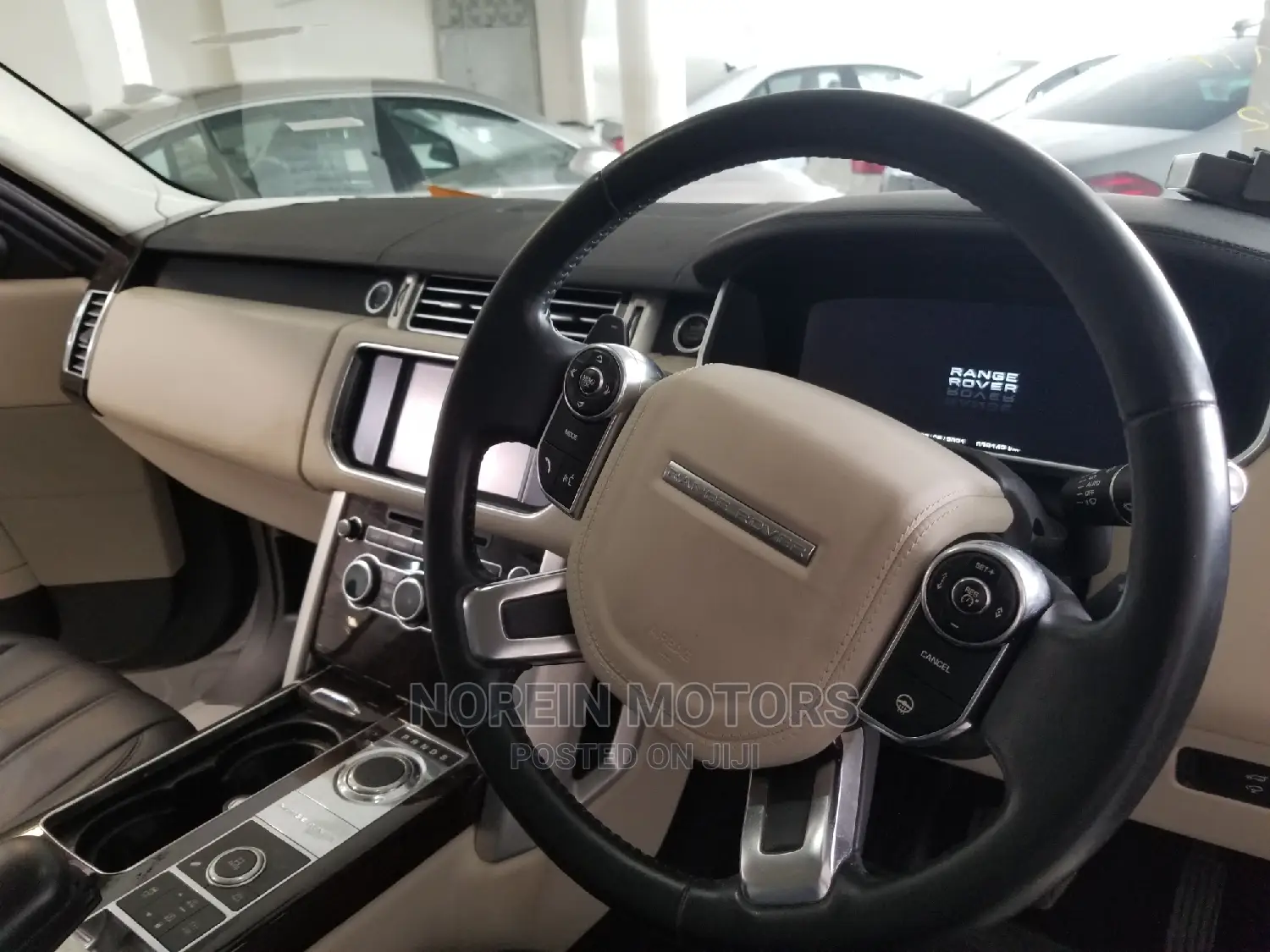 Land Rover Range Rover Vogue 2015 Silver