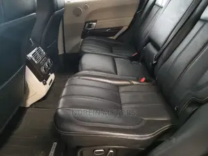 Land Rover Range Rover Vogue 2015 Silver