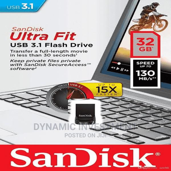 32 Gb Ultra Fit Sandisk Flash (Suitable for Car Radios)