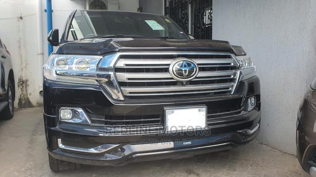 Toyota Land Cruiser 2016 Black
