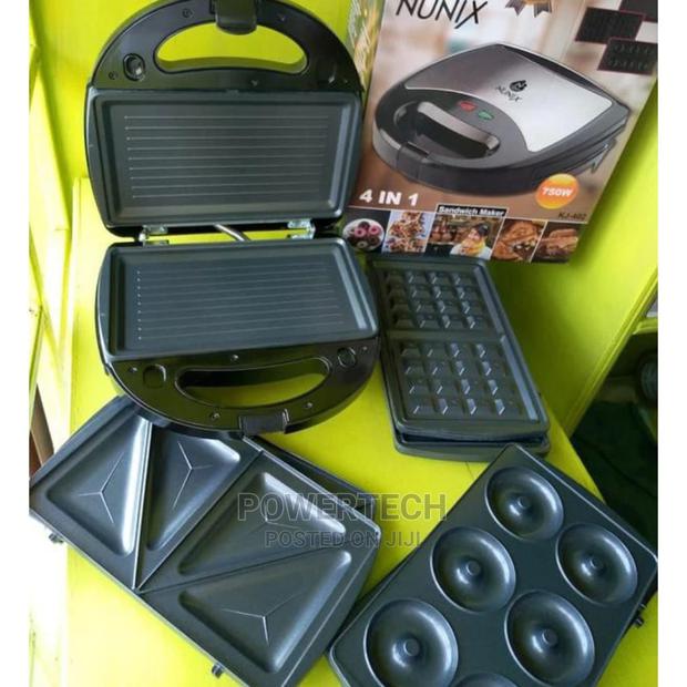 Sandwich Toast Maker - main view