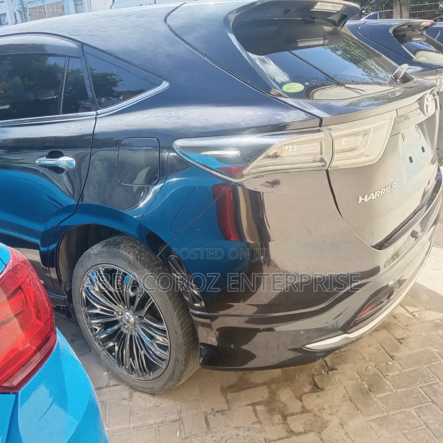 Toyota Harrier 2.0 4WD 2015