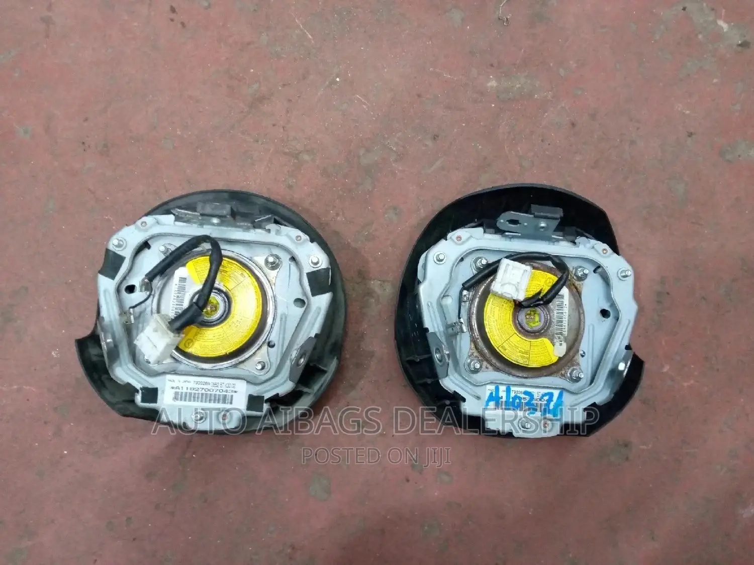 Stearing Airbag for Mazda Demio.