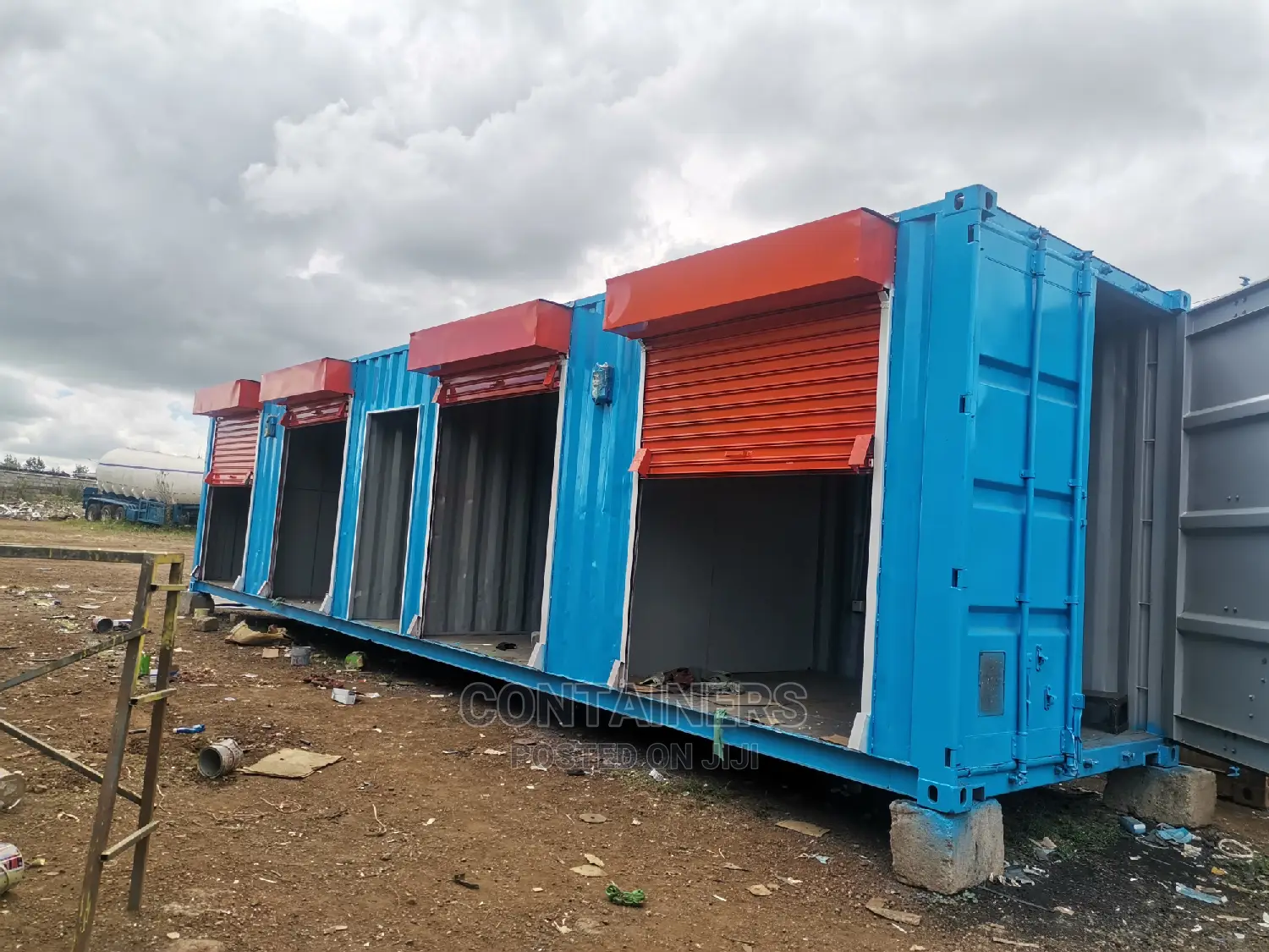 1x40ft Customized to Clients Need to Be Delivered to Joska