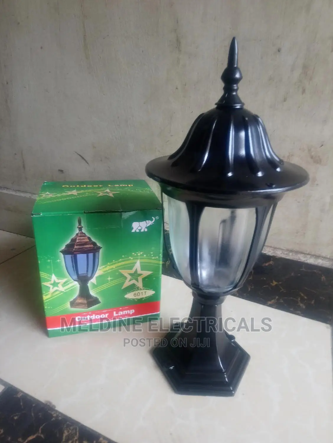 Outdoor Lamp/ Gate Light