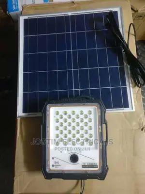 100w Solar Camera Flodlight