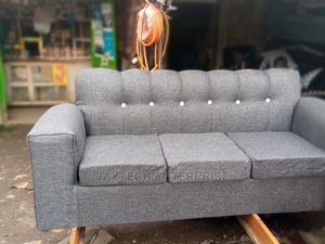 New 3 Seater - thumbnail 2