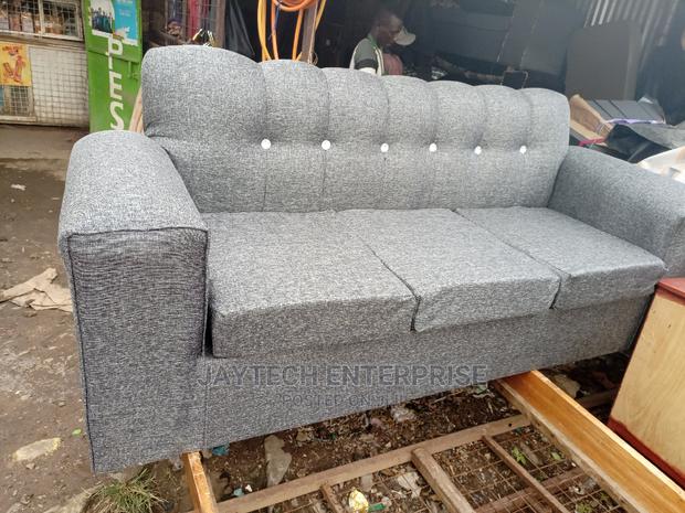 New 3 Seater Sofa - thumbnail 2