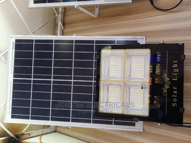 100w Solar Led Floodlights - thumbnail 3