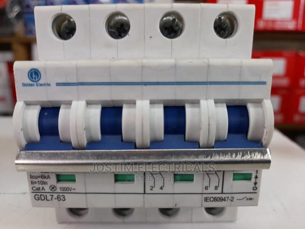 4 Pole Dc Circuit Breakers 32, 40A, 63A - thumbnail 2