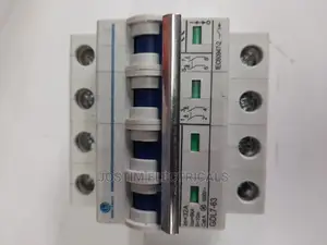 4 Pole Dc Circuit Breakers 32, 40A, 63A