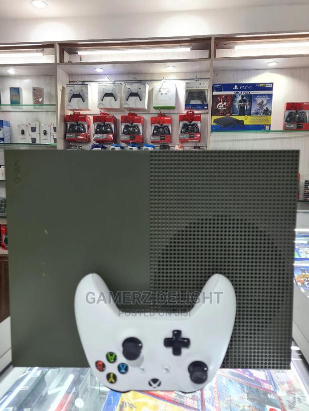 Xbox One S - thumbnail 2