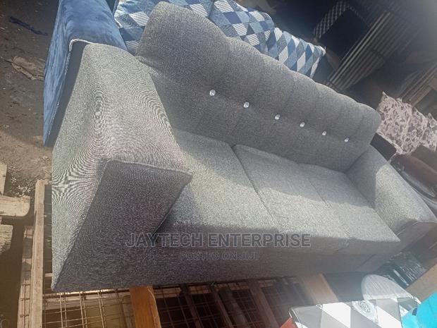 New 3 Seater Sofa - thumbnail 3
