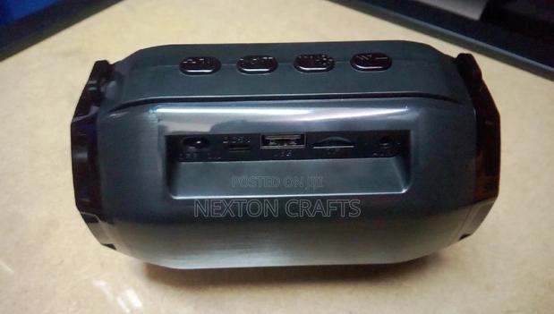 R100 Wireless Bluetooth Speaker With LED Light - thumbnail 6