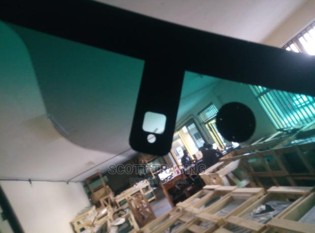 Windscreen