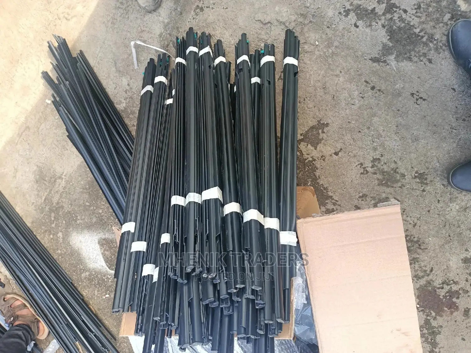 Prado Door Moulding/Weather Strip