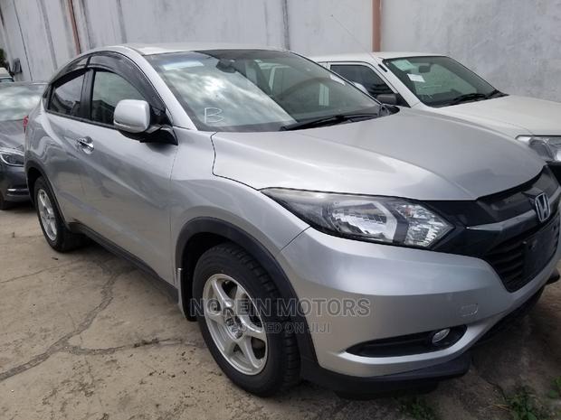 Honda Vezel 2014 Silver