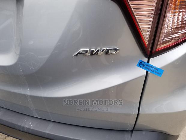 Honda Vezel 2014 Silver - thumbnail 5