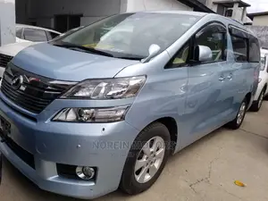 Toyota Vellfire 2014 Blue