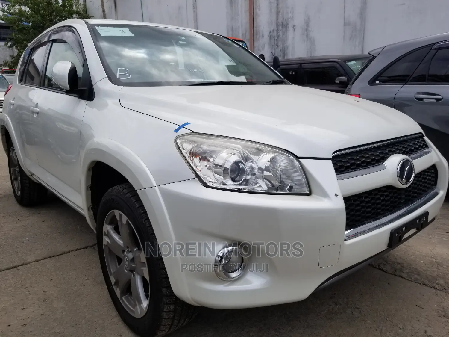 Toyota RAV4 2014 White