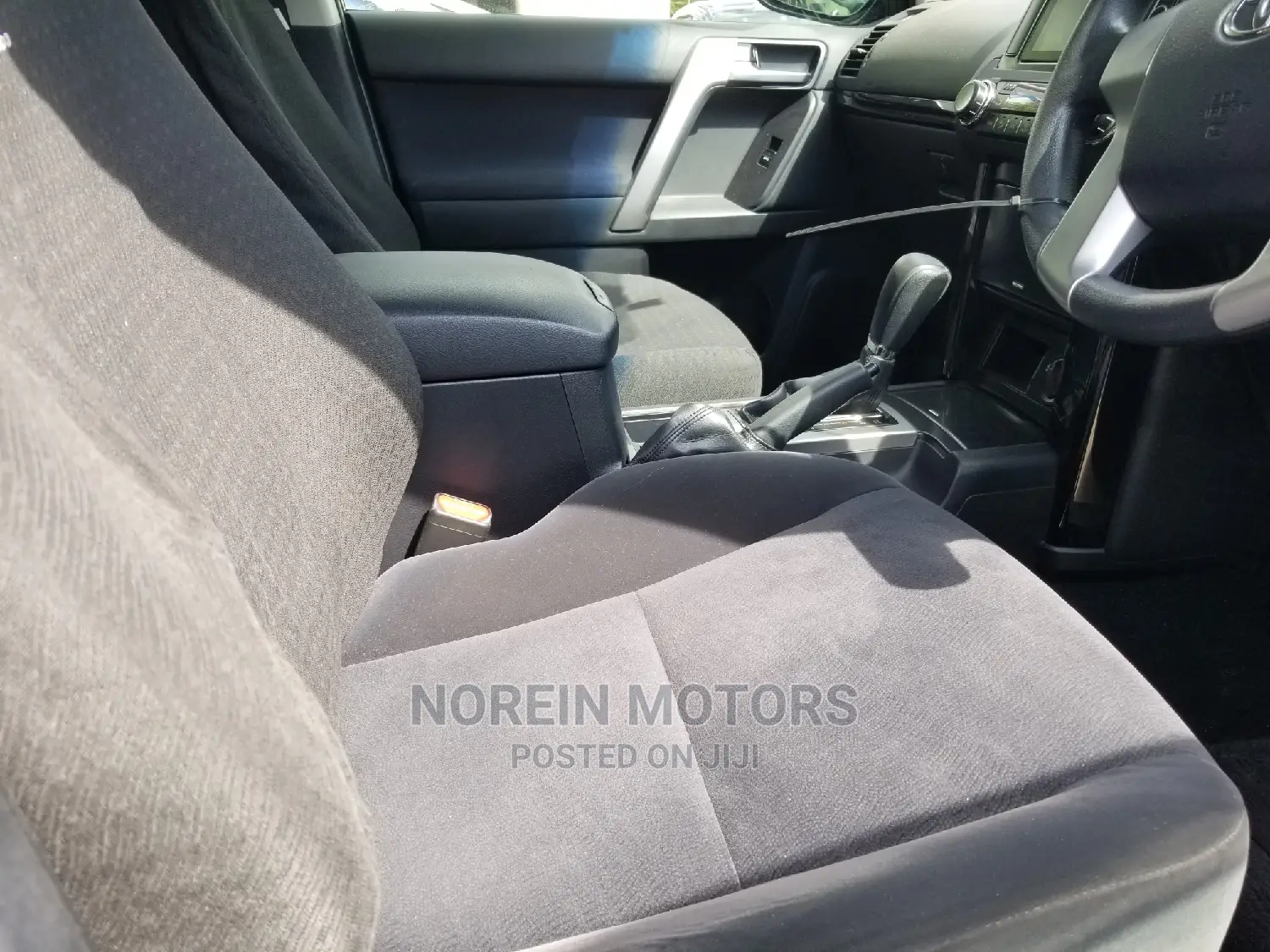 Toyota Land Cruiser Prado 2015 Green