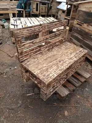 Pallet Sofa