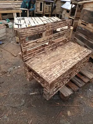 Pallet Sofa