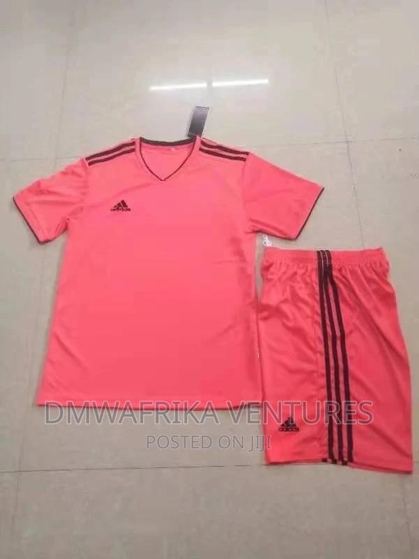 Football Uniforms - thumbnail 14