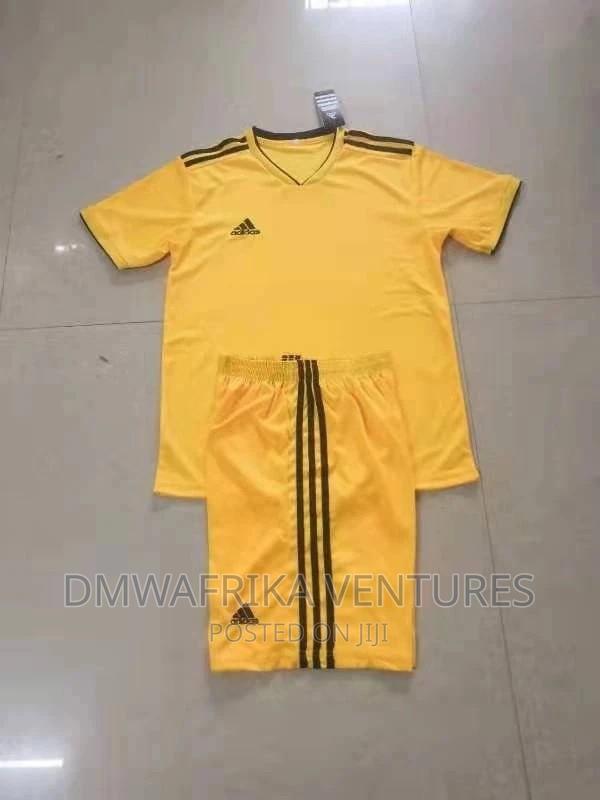 Football Uniforms - thumbnail 13