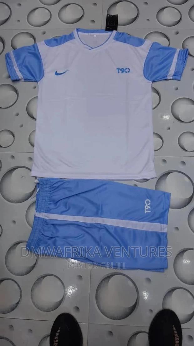 Football Uniforms - thumbnail 6