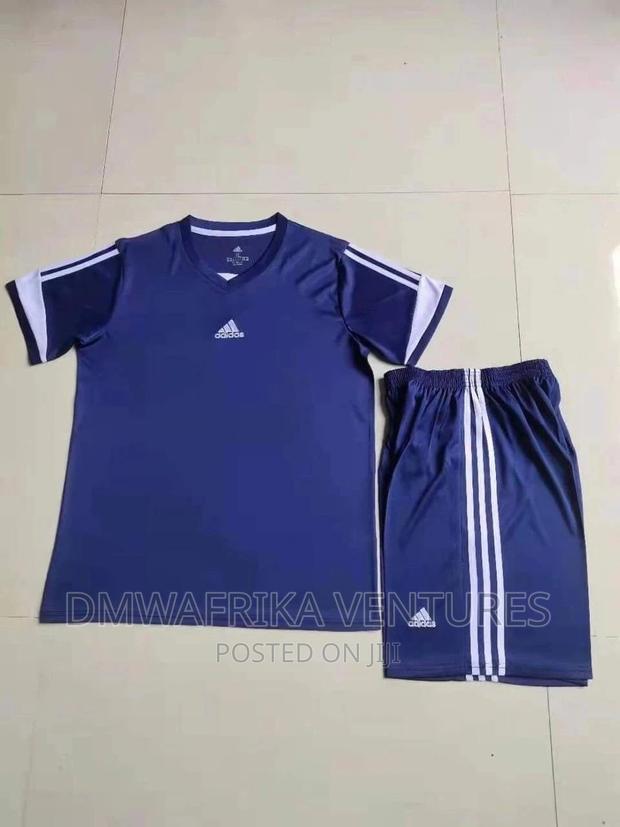 Football Uniforms - thumbnail 10