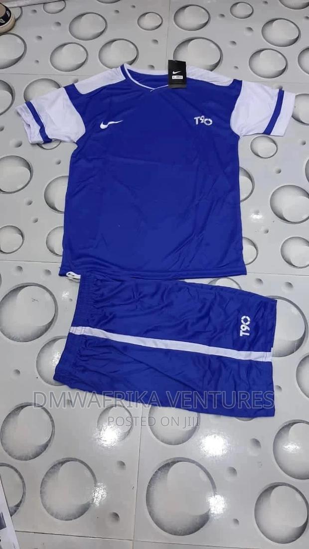 Football Uniforms - thumbnail 9