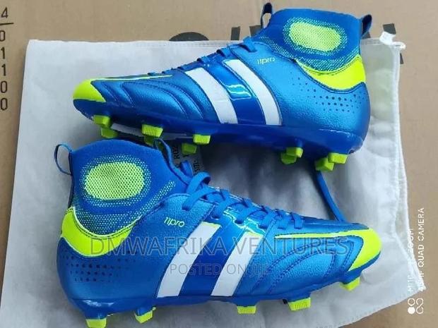 Football Boots - thumbnail 2