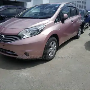 Nissan Note 2015 Pink
