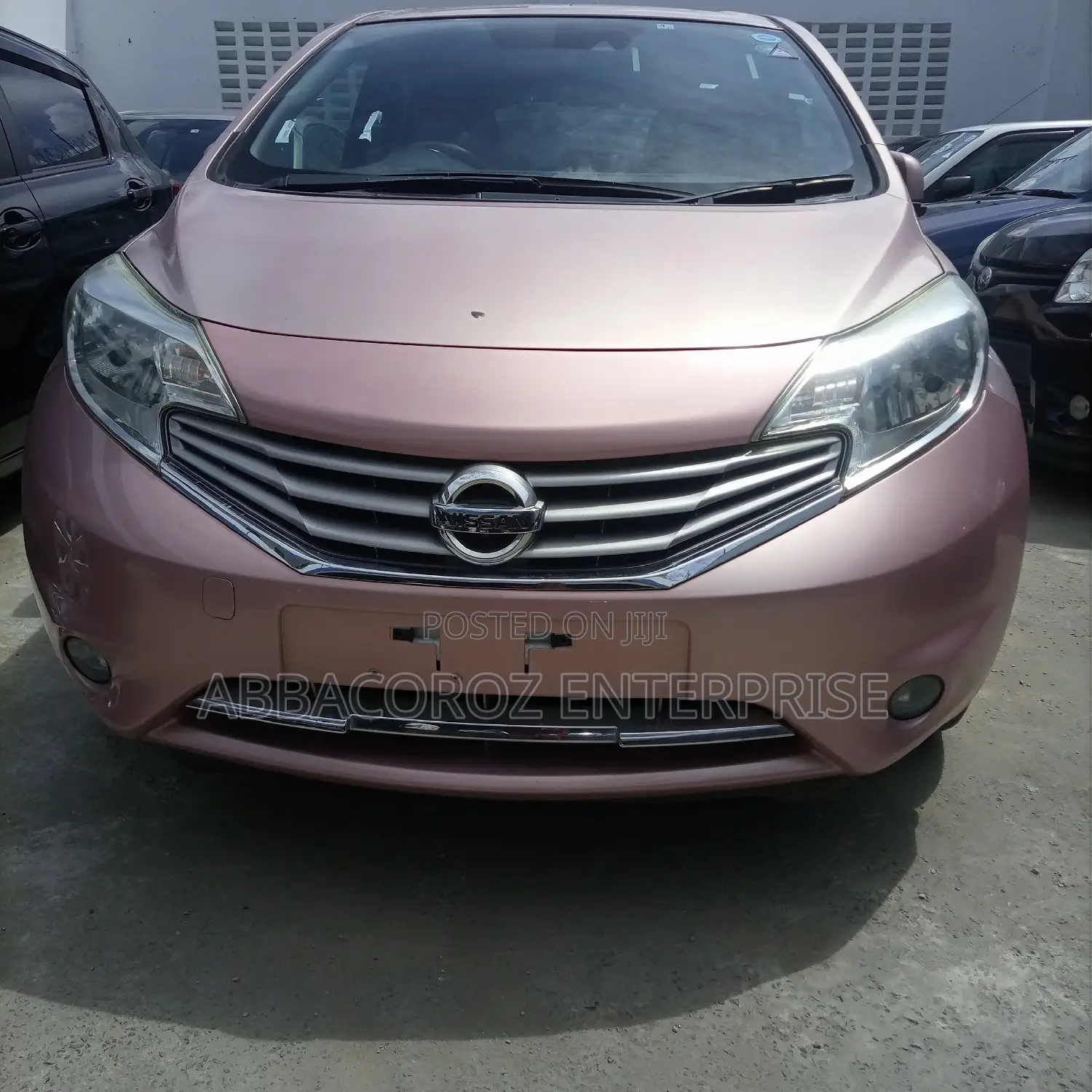 Nissan Note 2015 Pink